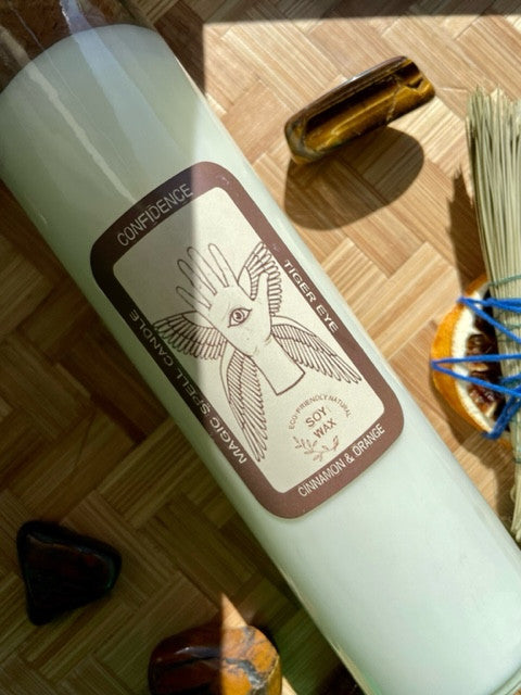 Duża świeca z naturalnymi kamieniami Moonsister
